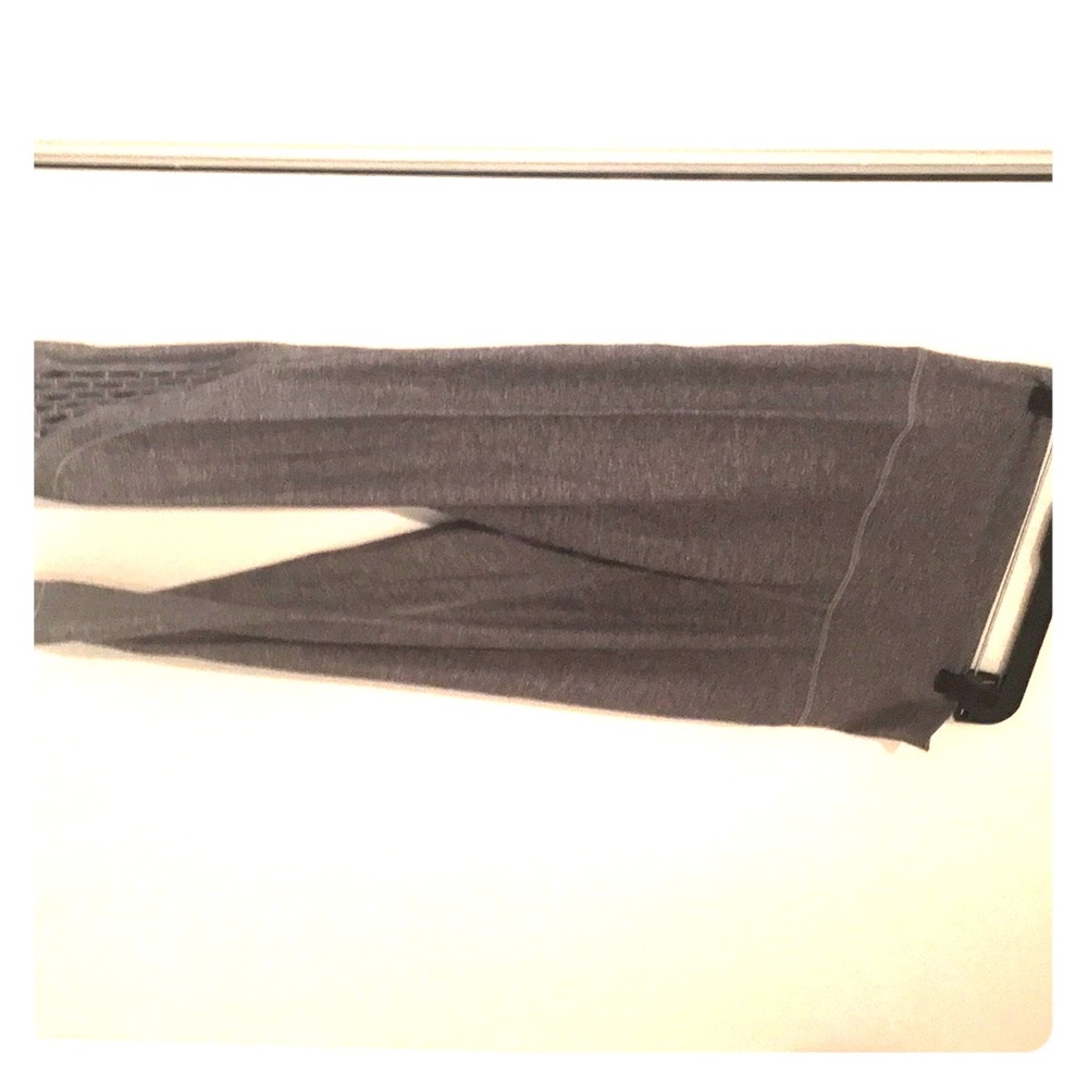 Grey lulu lemon 3/4 leggings